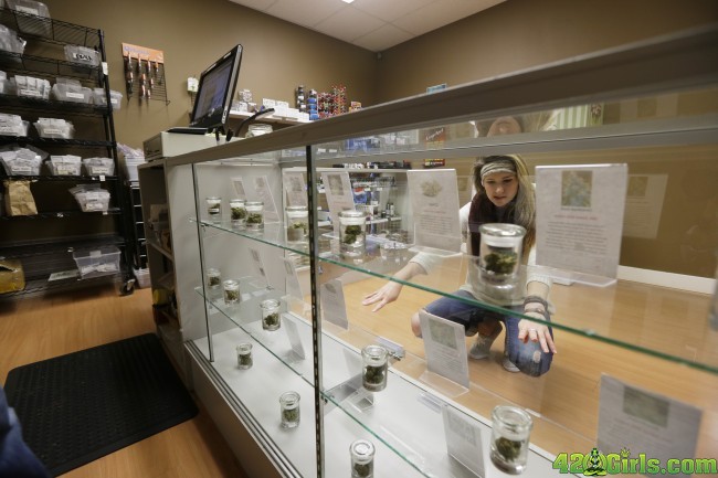 420 Girl – Samantha Rough